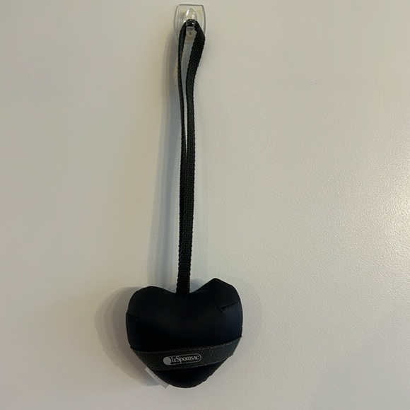 LeSportsac embellishment - Picture 2 of 3